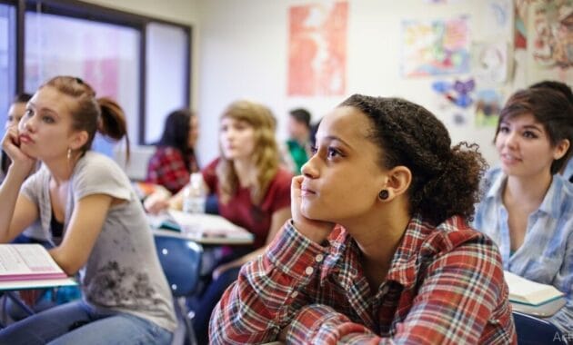 scholarships-jobzus-com