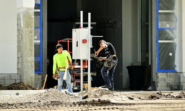 electrical helper labor jobs